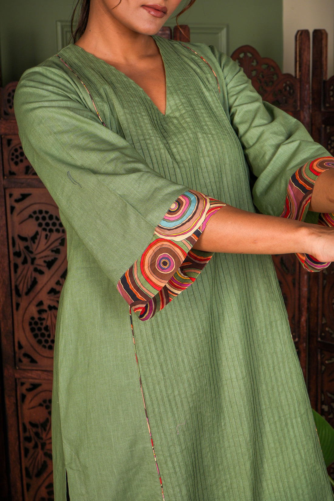 Circle Theory Meadow Kurta Set - Olive Green